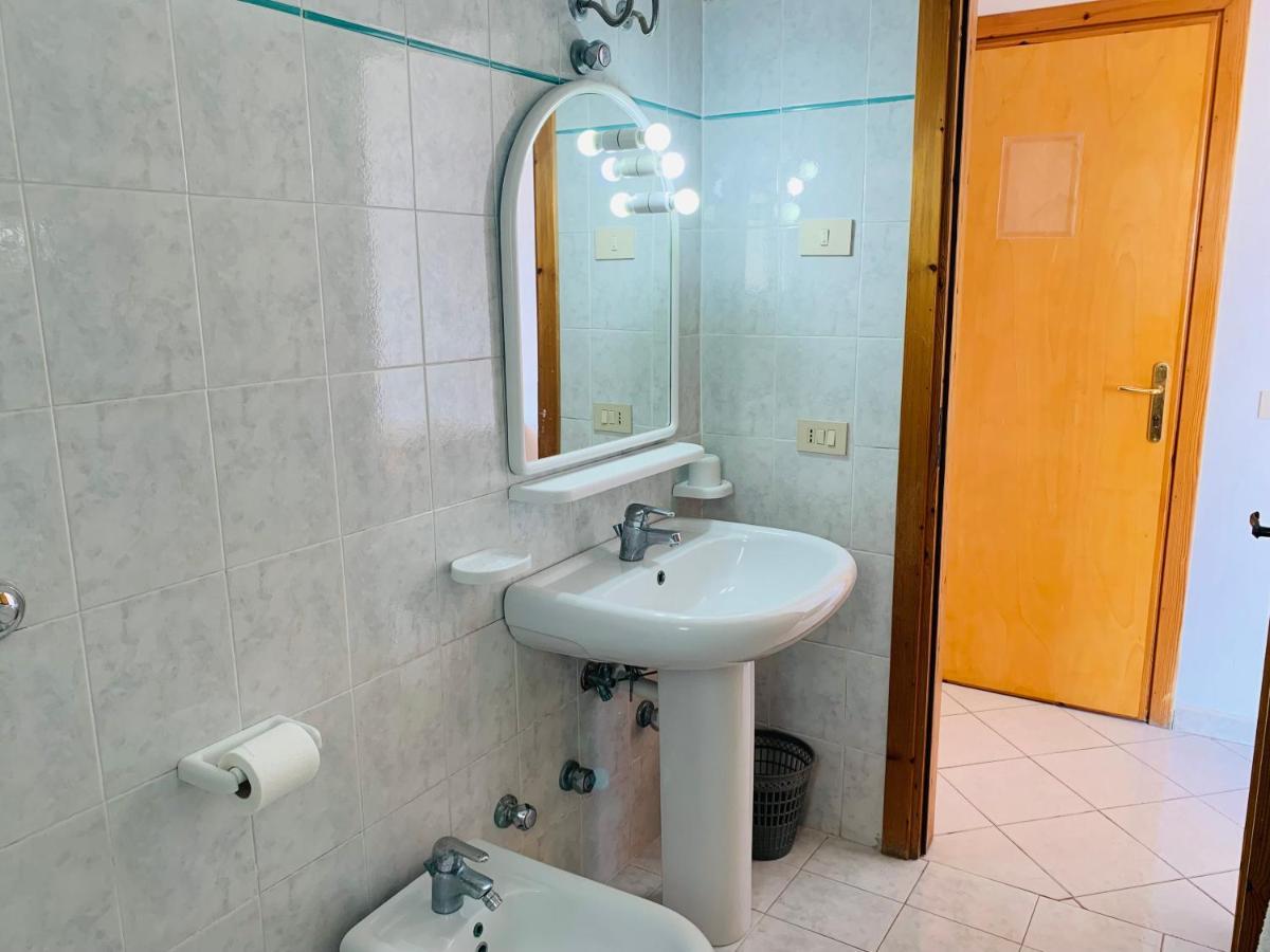 Pensione Casa Verde Sant'Angelo  ภายนอก รูปภาพ