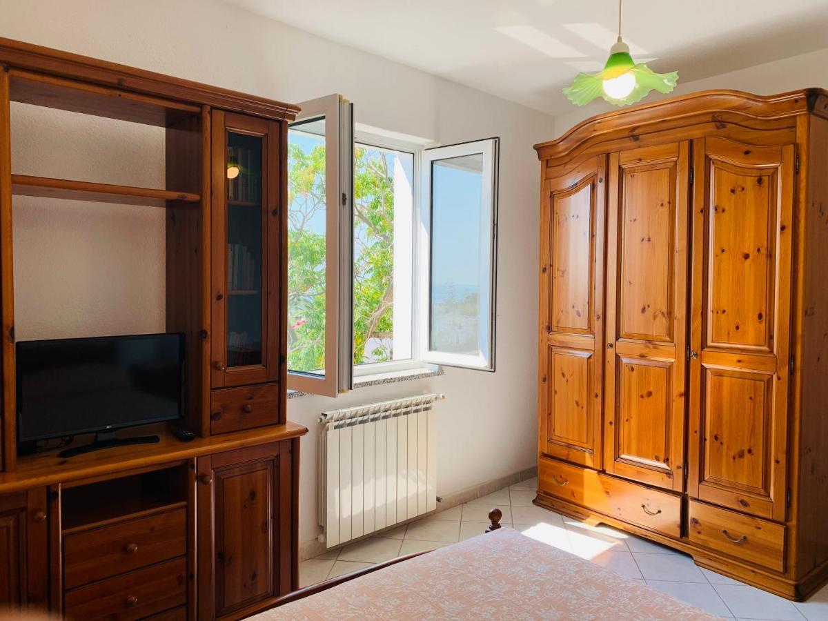 Pensione Casa Verde Sant'Angelo  ภายนอก รูปภาพ