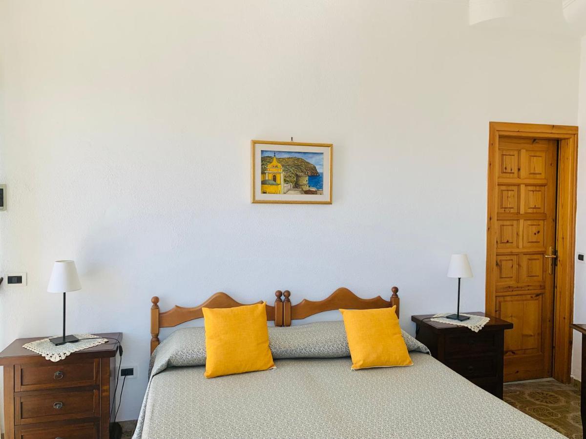 Pensione Casa Verde Sant'Angelo  ภายนอก รูปภาพ